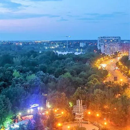 Apartment And Park View Bukarest