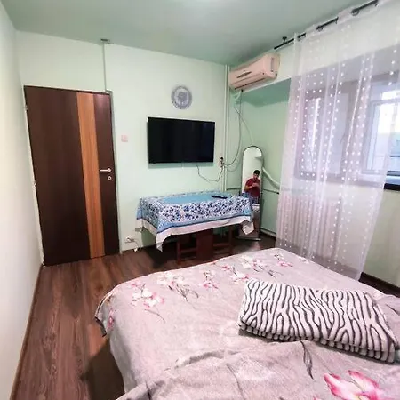 Апартаменты And Park View *